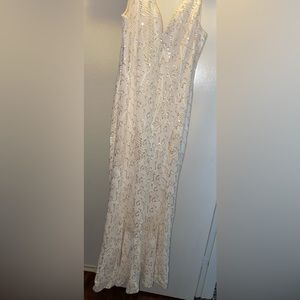 Bailey Blue Shiloh Sequin Mermaid Sequin Dress Gown Formal Maxi Dress